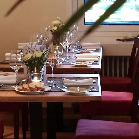 Residenz Seeterrasse Restaurant & 3* Wangen (Ohningen)